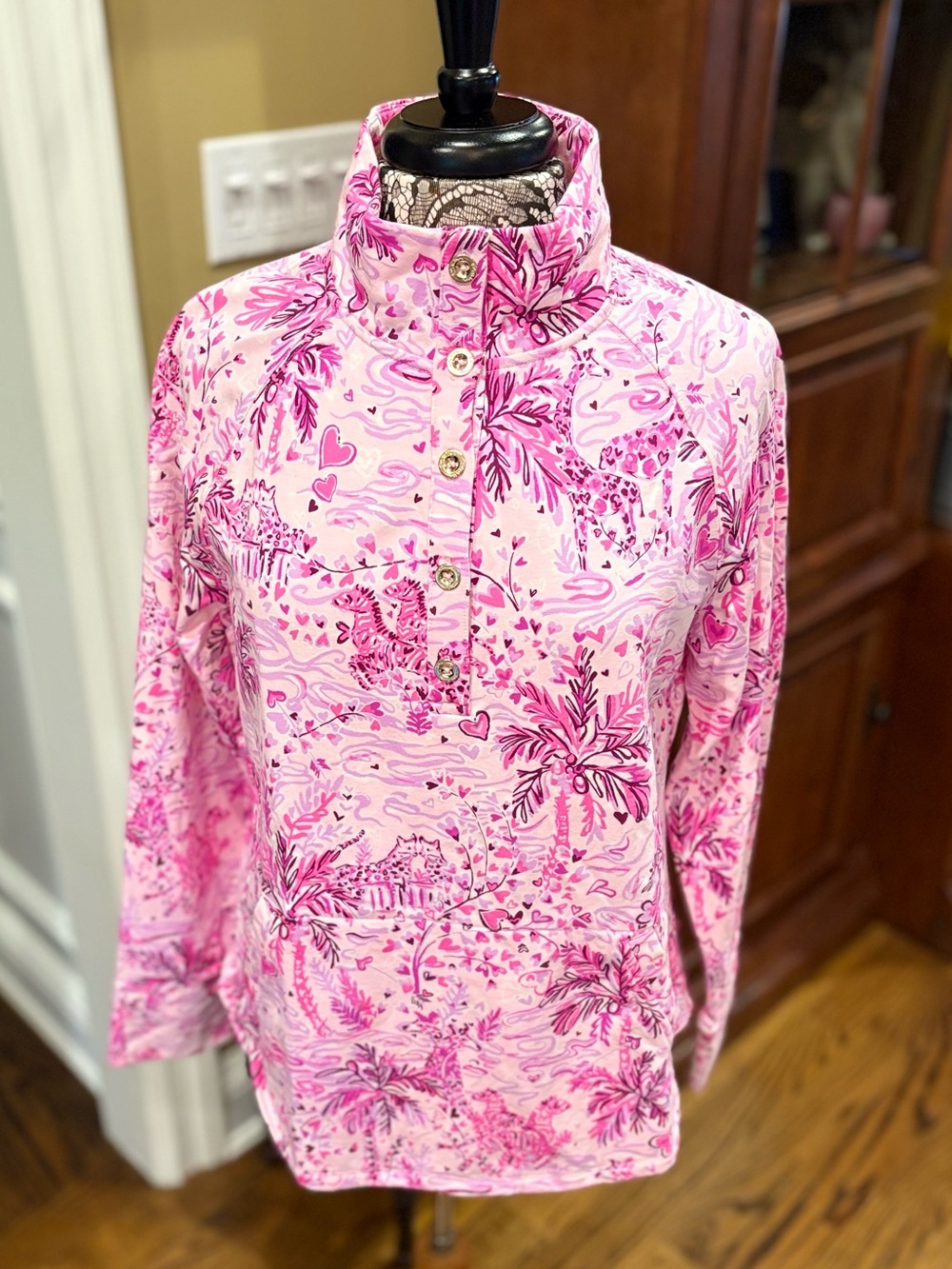 Lilly Pulitzer UPF 50+ Captain Popover Pink Blossom Wild About You - Size Large